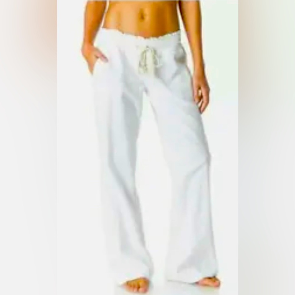 Roxy beach ocean pant in white linen, drawstring, relaxed fit, no stretch
